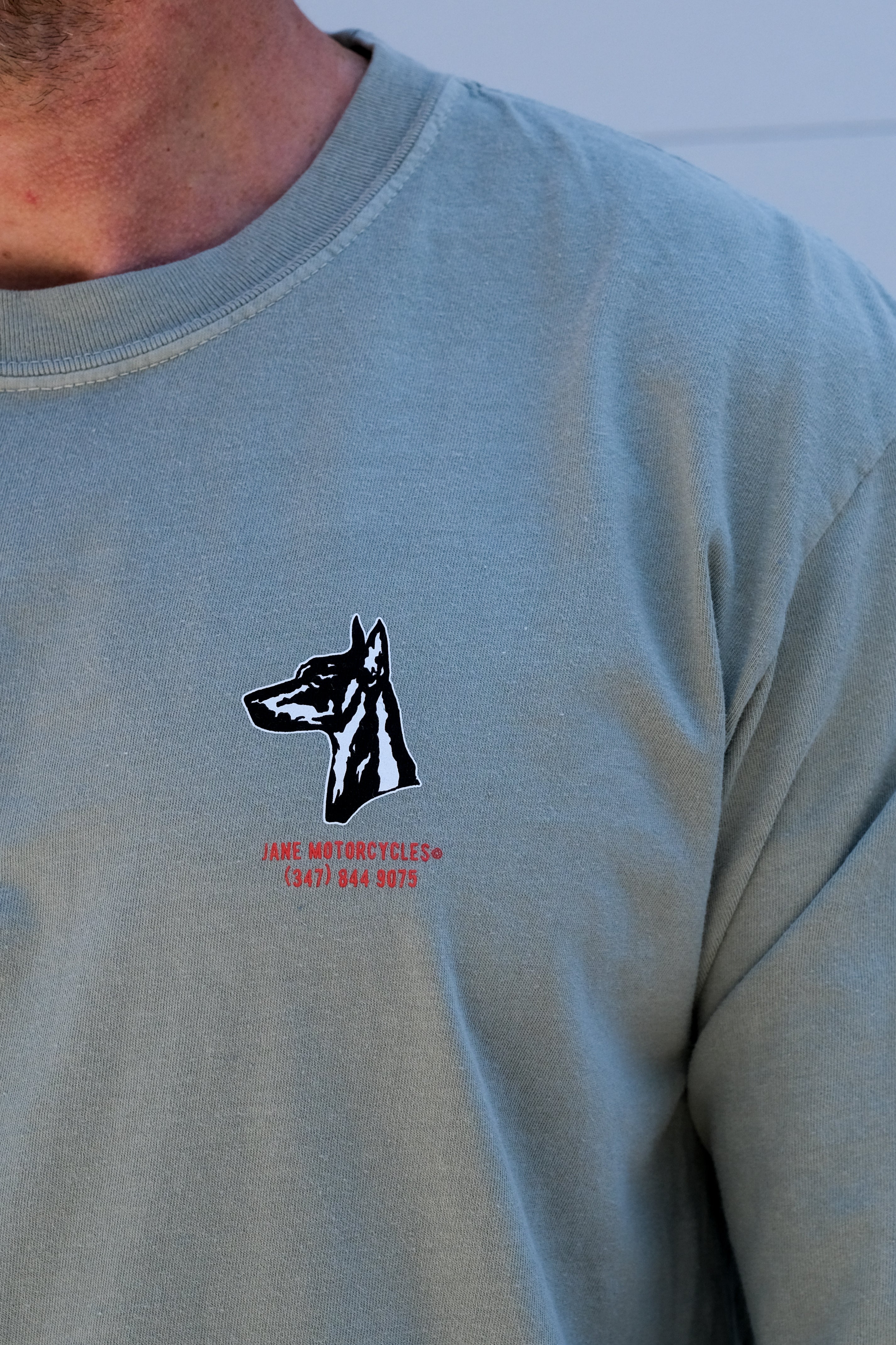 SAINT NICHOLAS LONG SLEEVE T-SHIRT - SAND