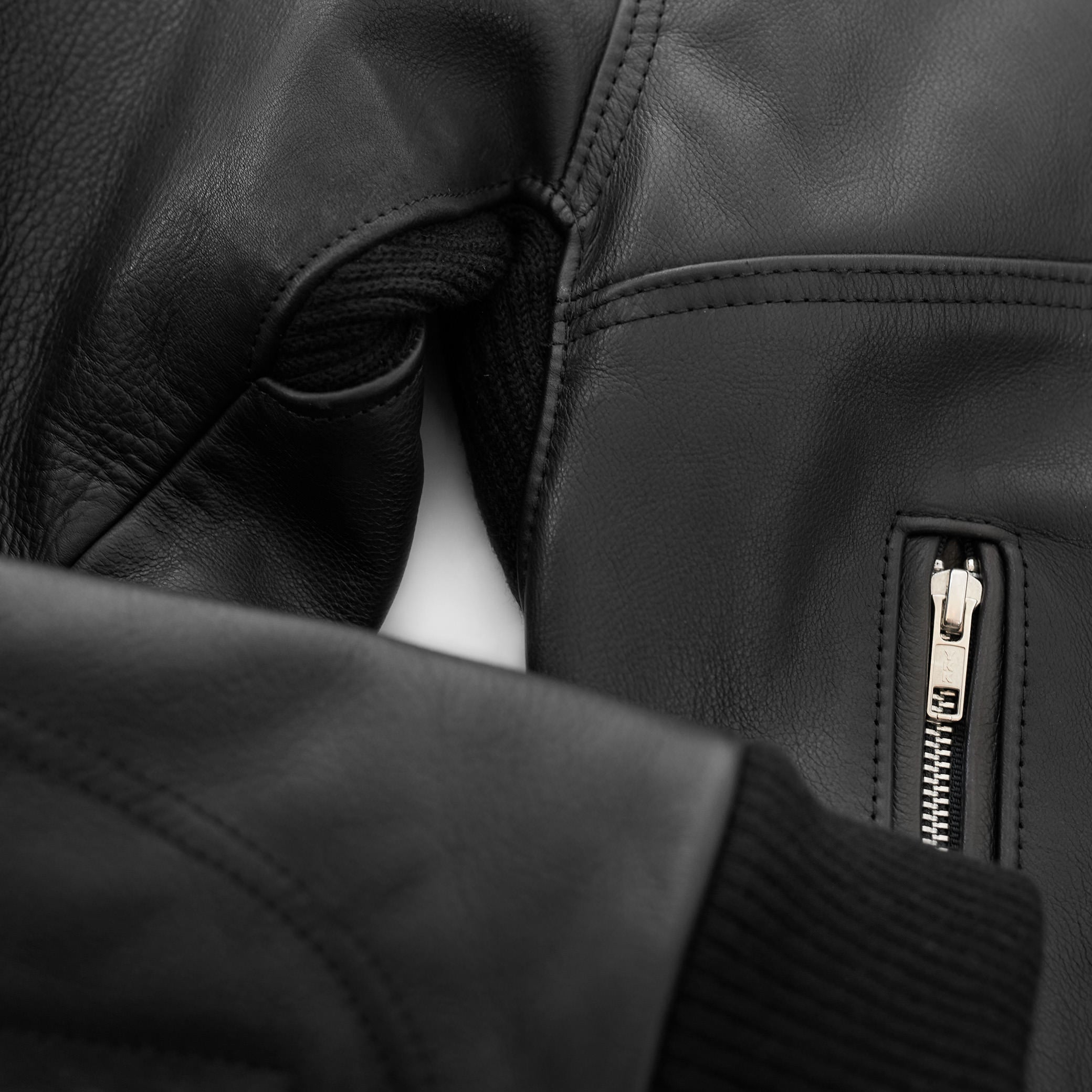 THE MARCY Leather Bomber - Black